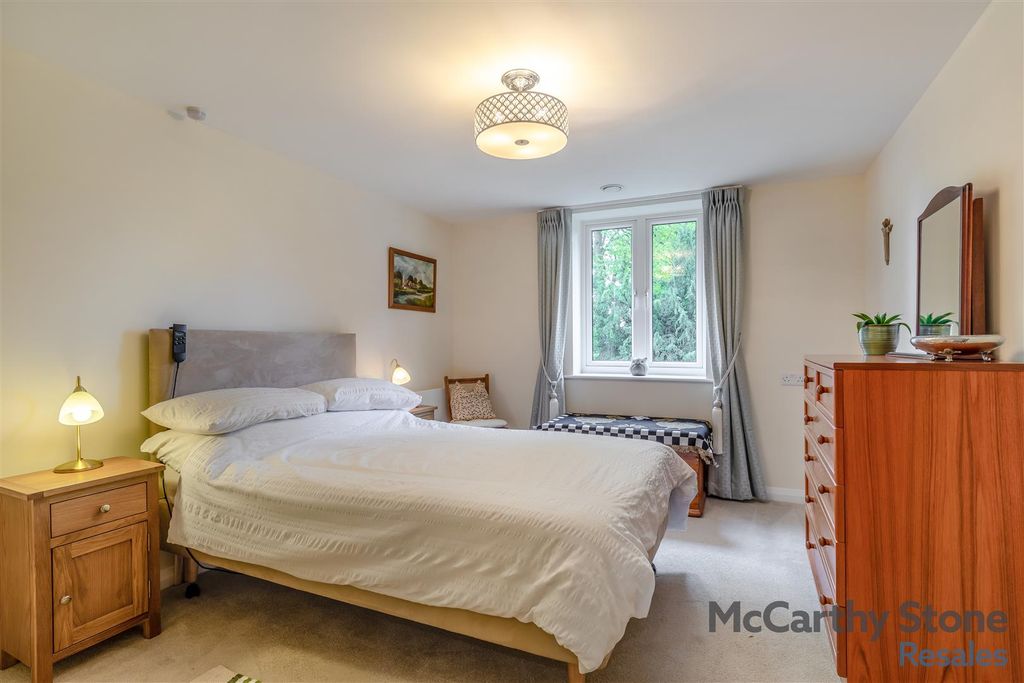 Additional image 11 of 2 bed flat for saleBurlington Gardens, Leyland PR25