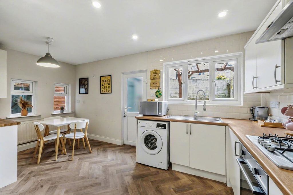 2 bed semi-detached house for saleWestmorland Road, Hensingham, Whitehaven CA28