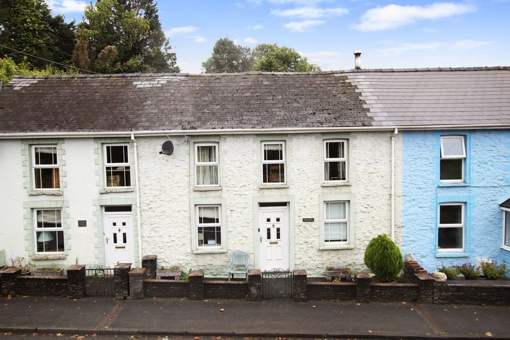 3 bed terraced house for saleIrfon Crescent, Llanwrtyd Wells LD5