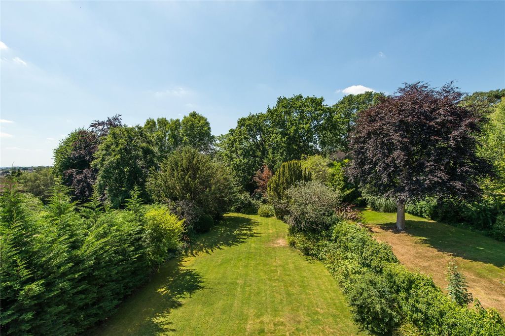 Additional image 9 of 5 bed detached house for saleTraps Lane, New Malden KT3