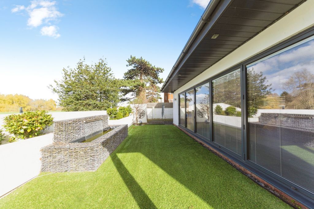 Additional image 21 of 5 bed detached house for saleCastle Meadow Close, Newport Pagnell MK16
