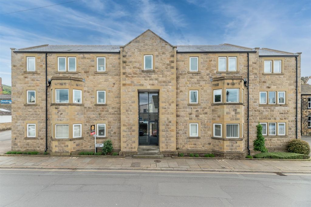 2 bed flat for saleStation Road, Otley LS21