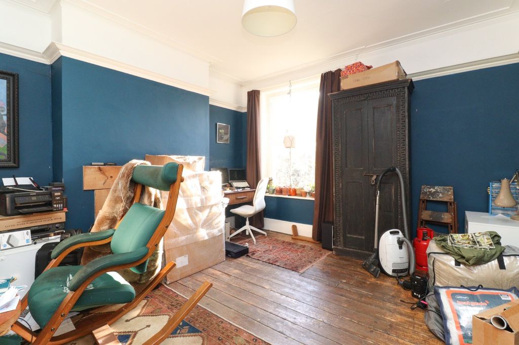 Additional image 5 of 4 bed flat for saleNorthdown Road, Margate, Kent CT9