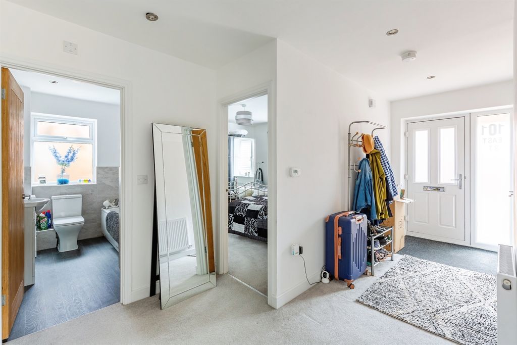 Additional image 8 of 2 bed detached bungalow for saleEast Street, Olney MK46