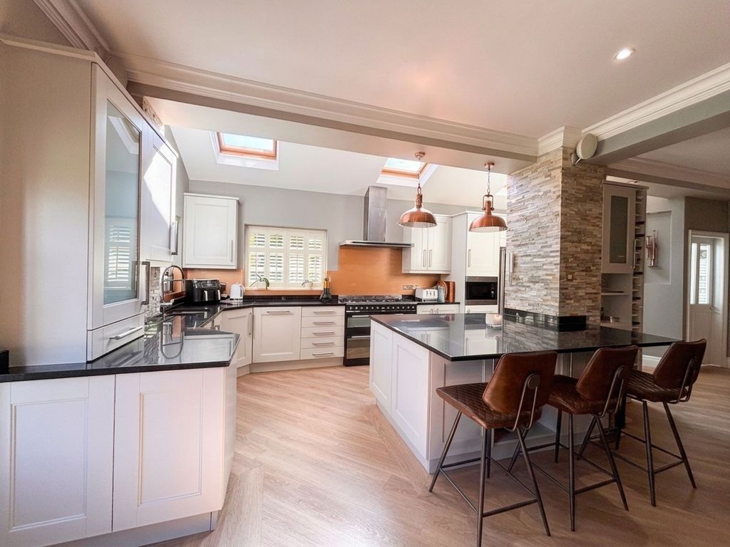 Additional image 12 of 5 bed detached house for saleLongley Drive, Worsley M28