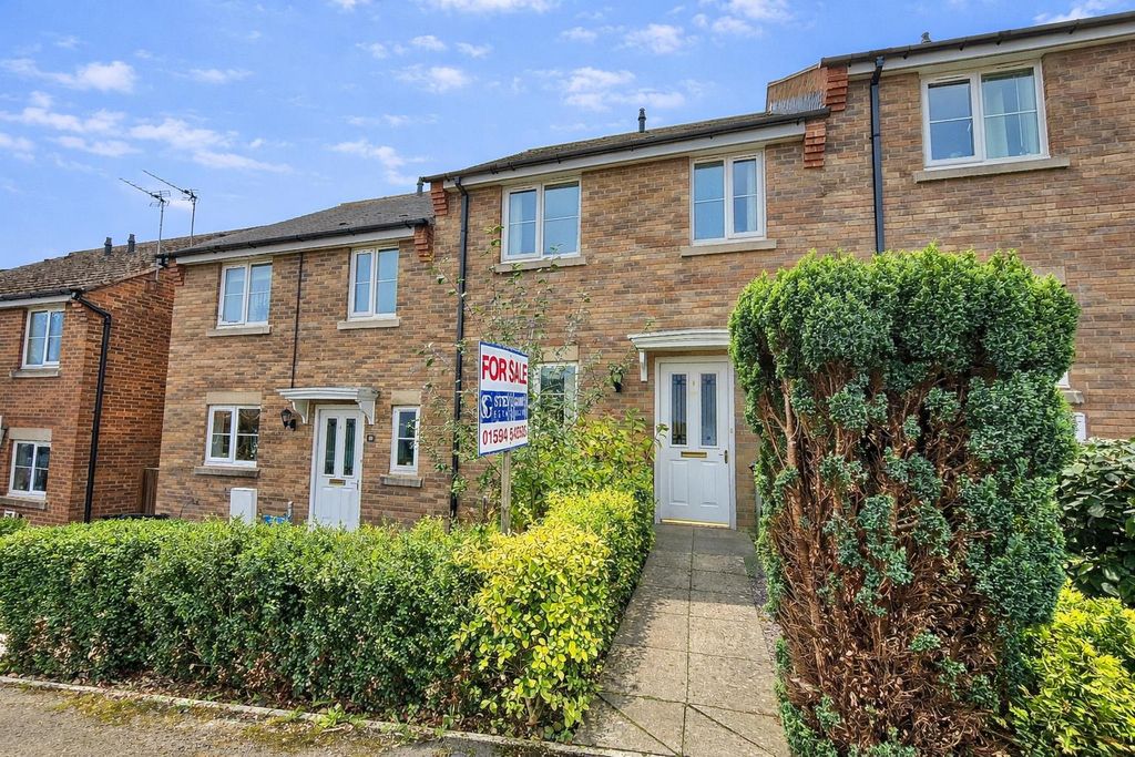 3 bed terraced house for saleLining Wood, Mitcheldean GL17