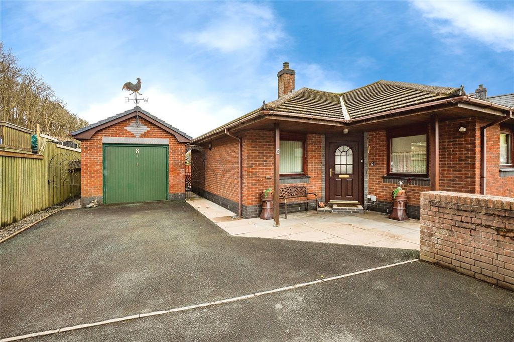 Additional image 2 of 2 bed bungalow for saleClos Allt Fach, Llanrhystud, Ceredigion SY23
