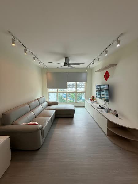212C Compassvale Drive