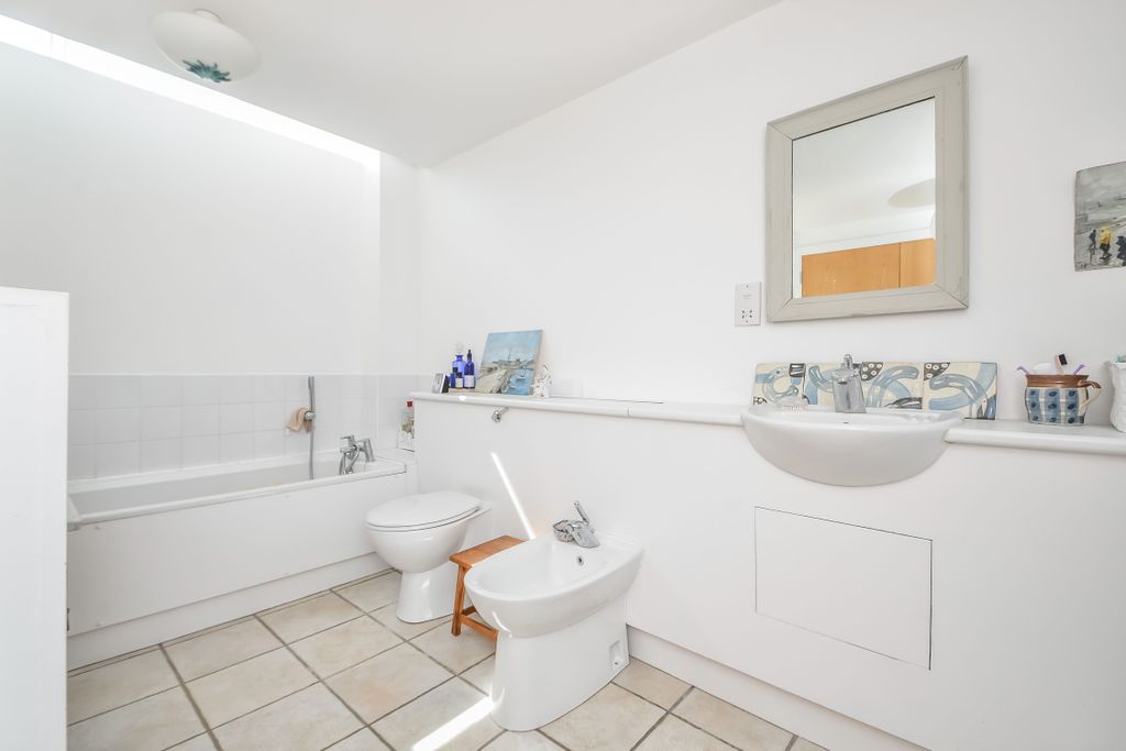 Additional image 11 of 4 bed town house for saleOld Portsmouth, Hampshire PO1
