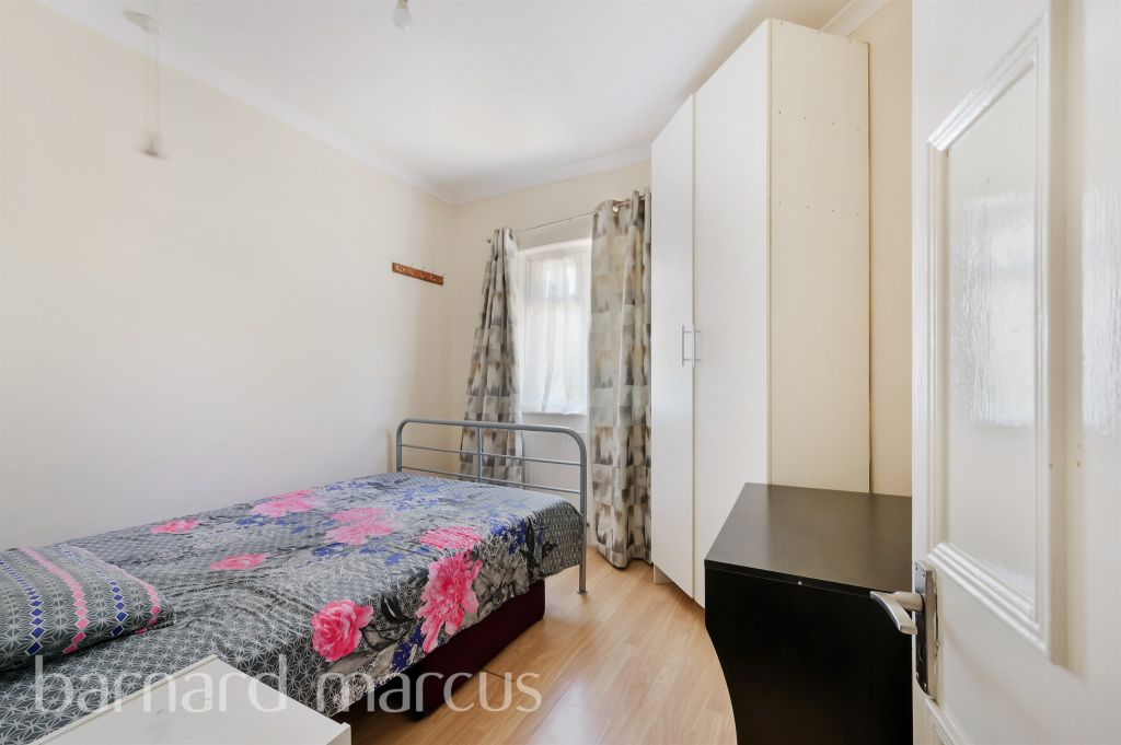Additional image 7 of 3 bed maisonette for saleCentral Road, Morden SM4