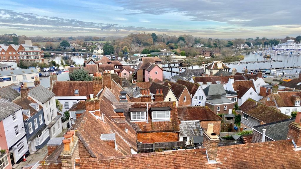 Additional image 17 of 1 bed flat for saleHigh Street, Lymington SO41