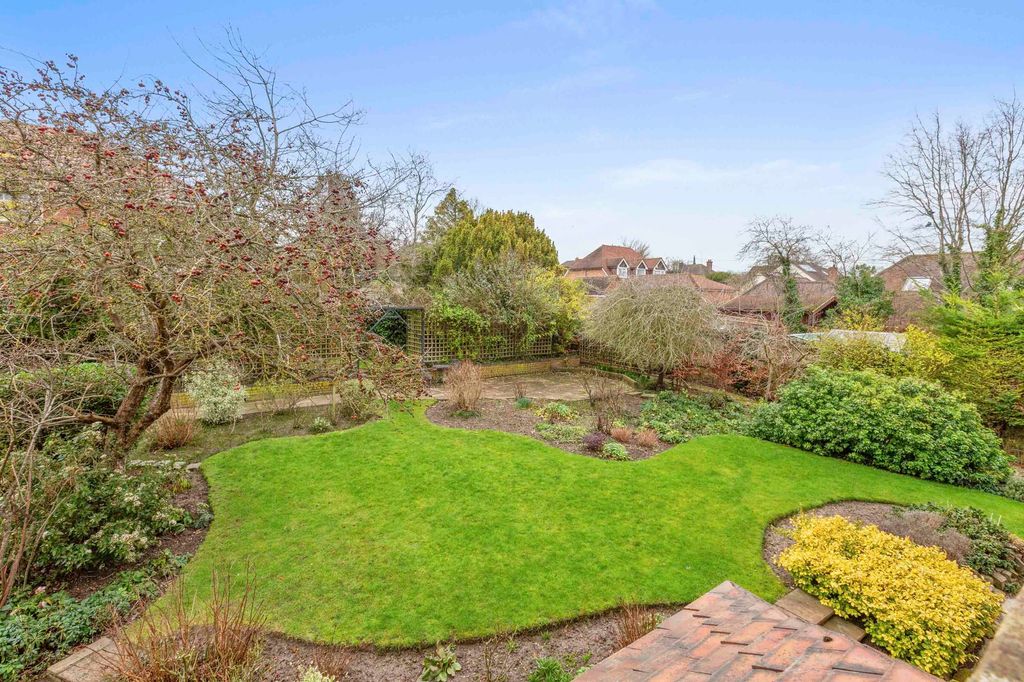 Additional image 5 of 7 bed detached house for salePrinces Risborough, Buckinghamshire HP27