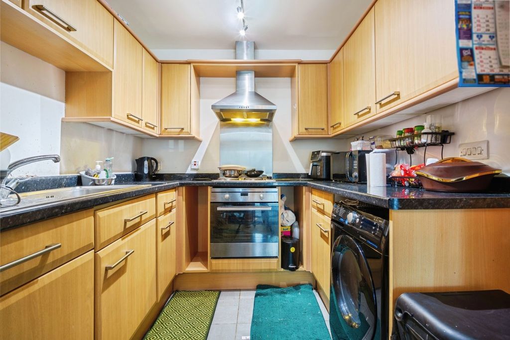 Additional image 5 of 2 bed flat for saleMayfair Court, Prenton CH43