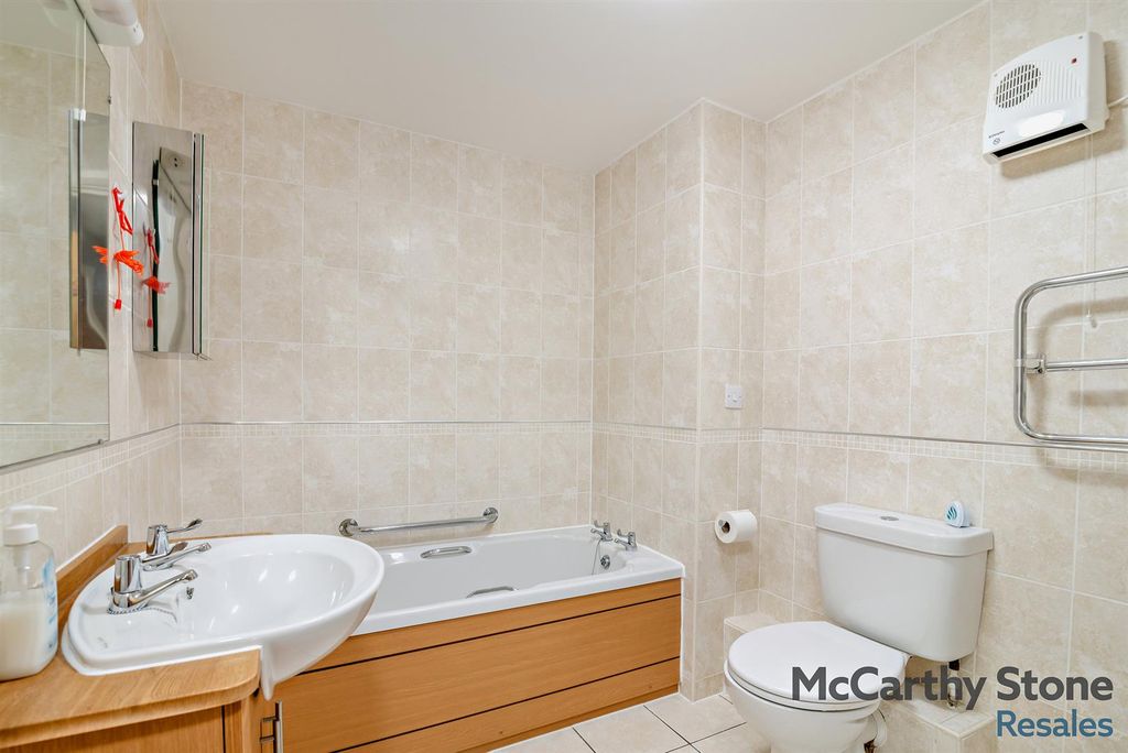 Additional image 26 of 2 bed flat for saleHollis Court, Castle Howard Road, Malton YO17