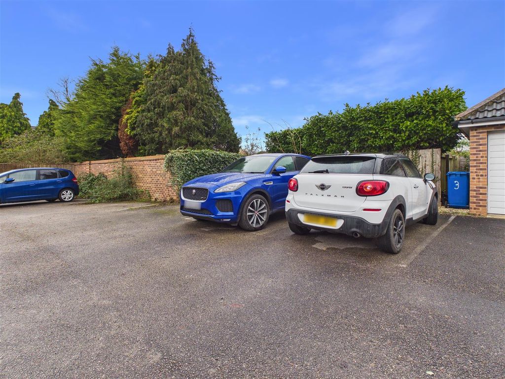 Additional image 26 of 5 bed detached house for saleThe Ridings, North Ferriby HU14