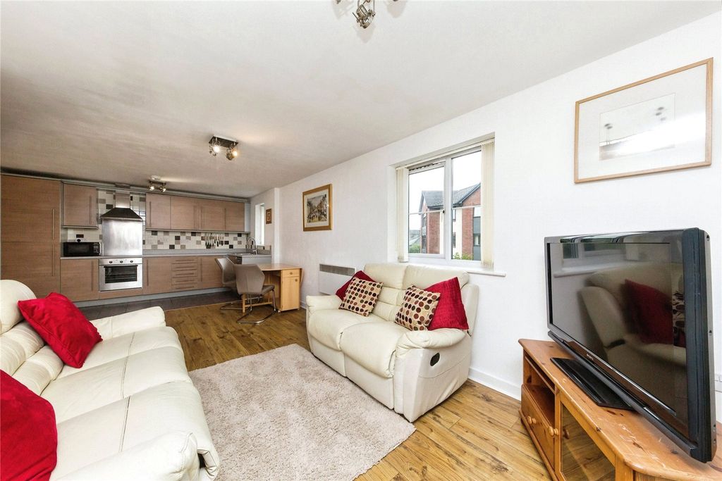 Additional image 5 of 2 bed flat for saleFairfax Court, Barony Road, Nantwich, Cheshire CW5