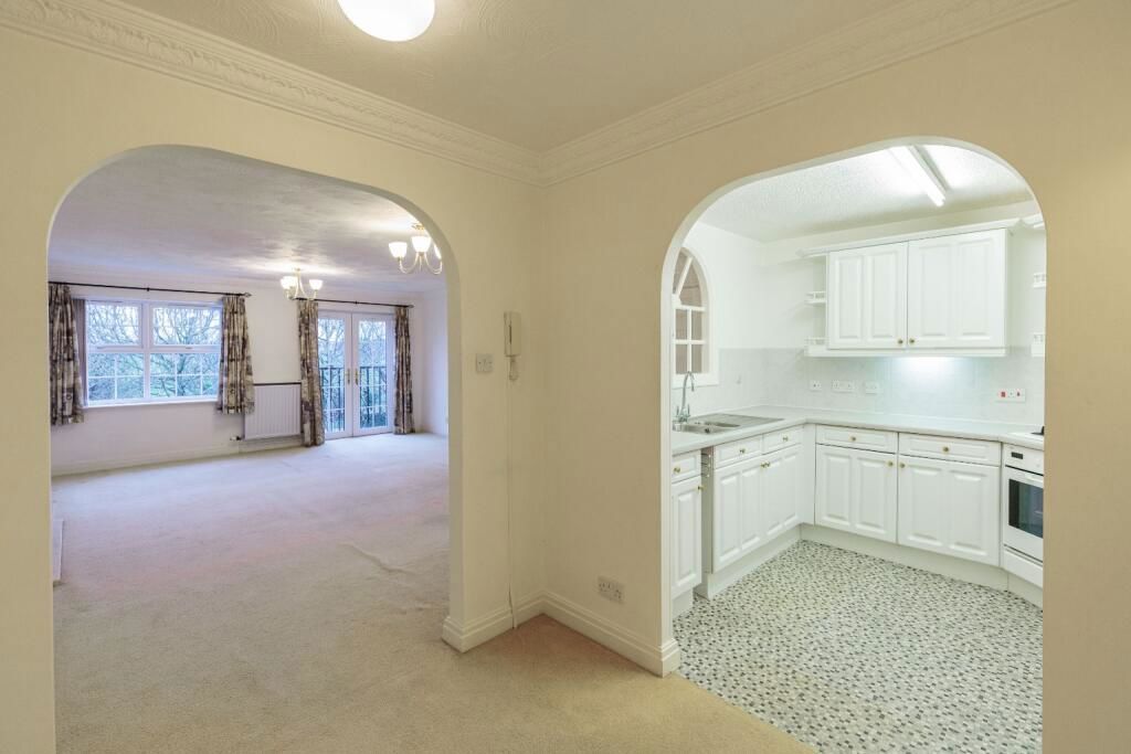 Additional image 5 of 2 bed flat for saleSunningdale Court, St. Annes, Lytham St. Annes FY8