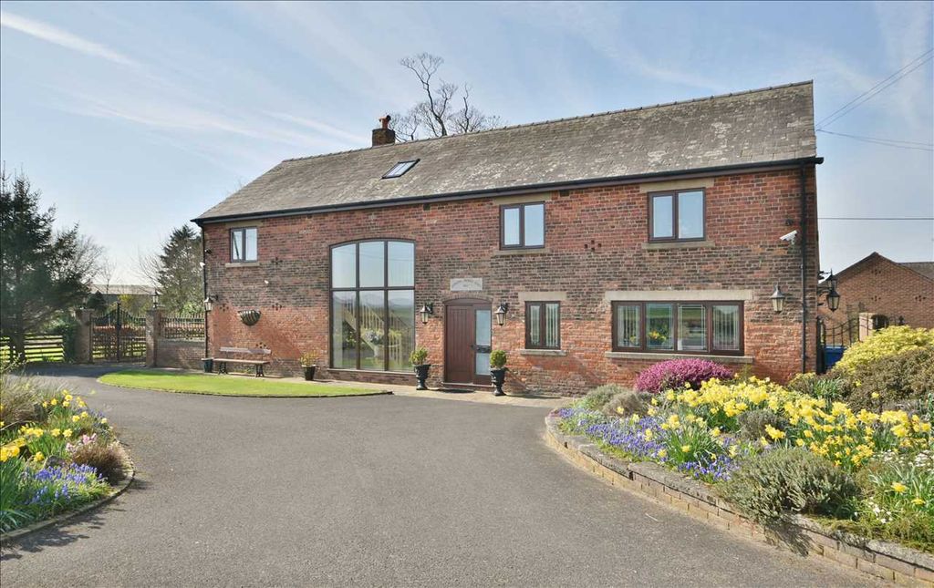 5 bed detached house for saleHanging Bridge Barn, Meadow Lane, Croston, Leyland PR26