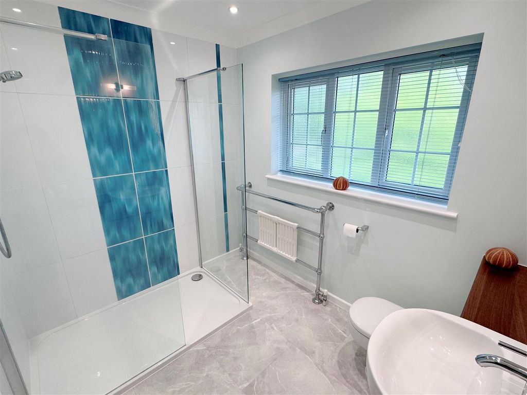 Additional image 19 of 5 bed detached house for saleAndover Road, Newbury RG14