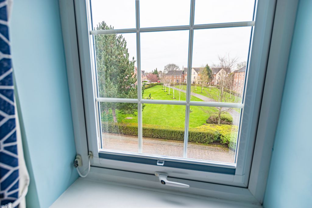 Additional image 23 of 4 bed semi-detached house for saleBorrough View, Leeds LS8