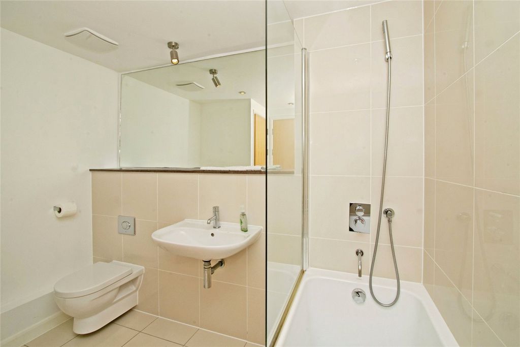 Additional image 10 of 2 bed flat for saleZinc, 2-10 Headland Road, Newquay, Cornwall TR7