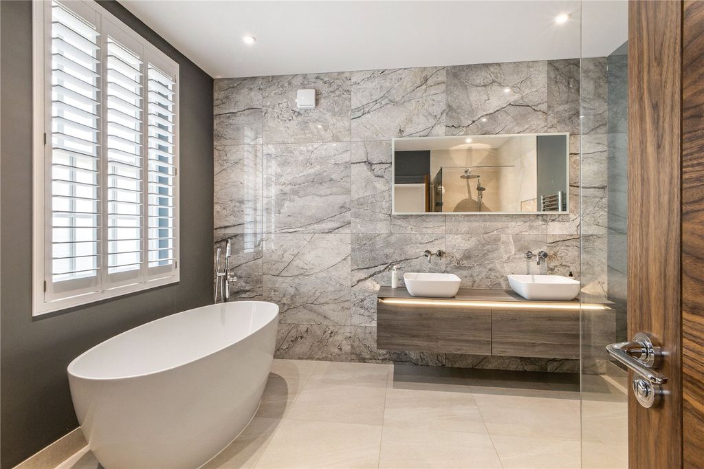 Additional image 14 of 5 bed detached house for saleHenley Road, Marlow, Buckinghamshire SL7