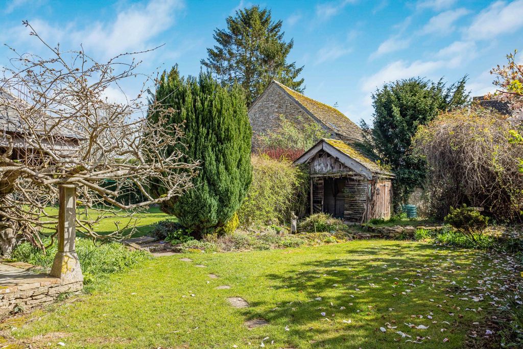 Additional image 24 of 5 bed detached house for saleDownington, Lechlade, Gloucestershire GL7