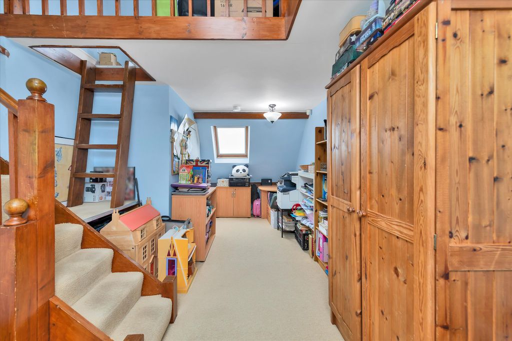 Additional image 17 of 4 bed semi-detached house for saleCotton End Road, Exning, Suffolk CB8