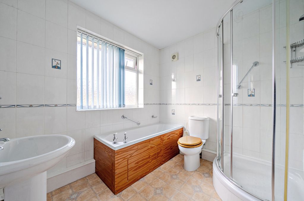Additional image 16 of 3 bed detached house for saleGuilsfield, Welshpool, Powys SY21
