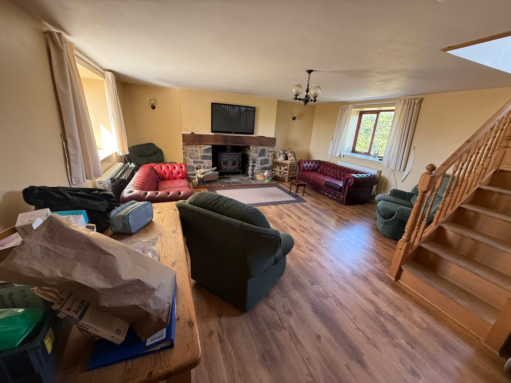 5 bed equestrian for saleLlanrhystud SY23 photo 4
