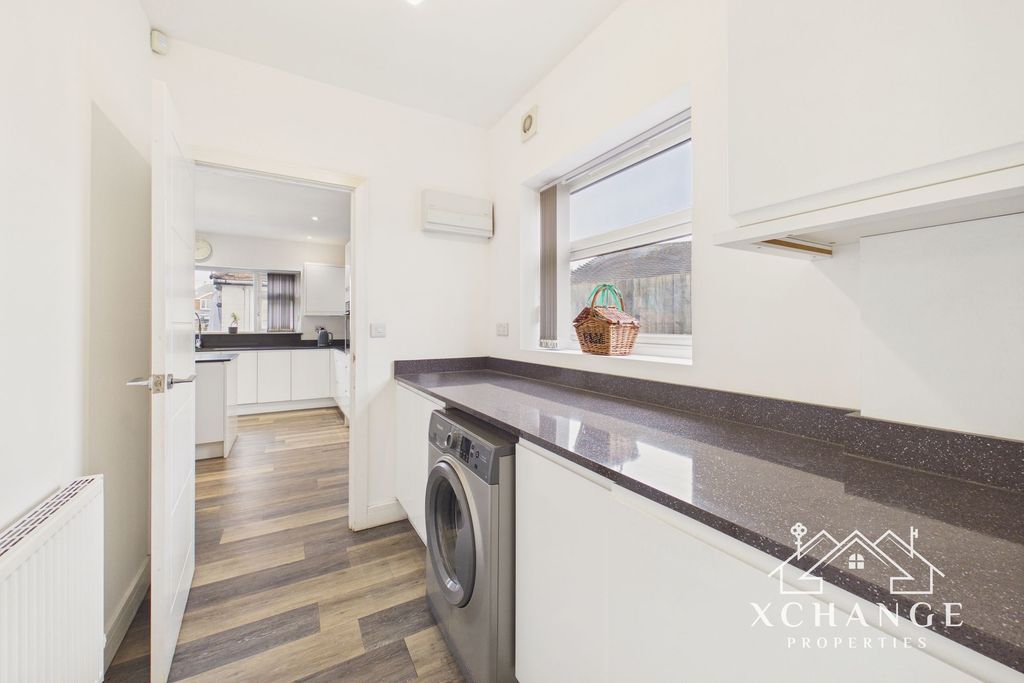 Additional image 16 of 3 bed semi-detached house for saleLutterworth Road, Nuneaton CV11