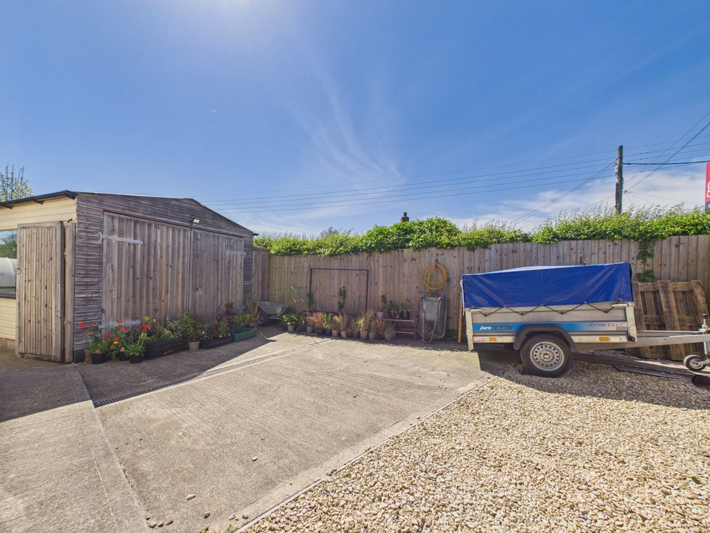 Additional image 23 of 4 bed detached house for salePortland Road, Langport TA10