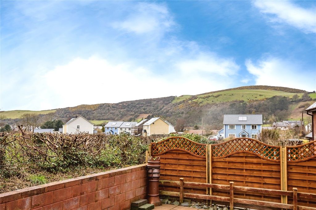 Additional image 23 of 2 bed bungalow for saleClos Allt Fach, Llanrhystud, Ceredigion SY23