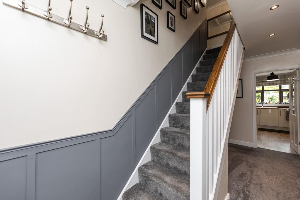 Additional image 14 of 4 bed detached house for saleHighfield Road, Pontefract WF8