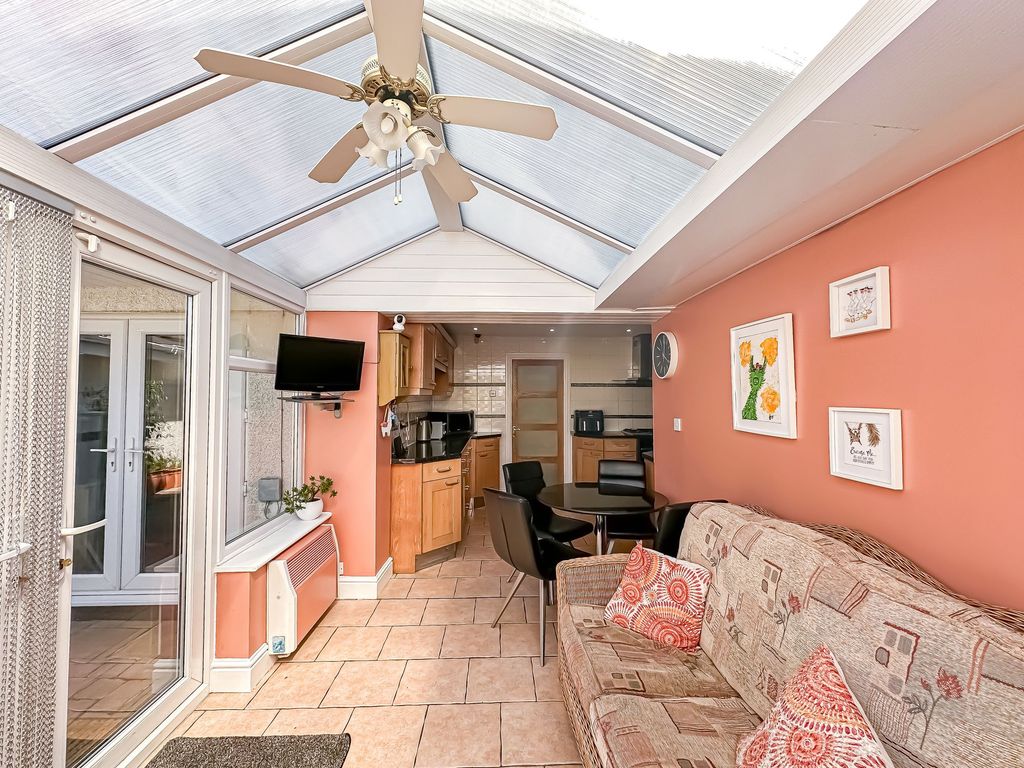 Additional image 20 of 4 bed detached house for saleChester High Road, Neston CH64