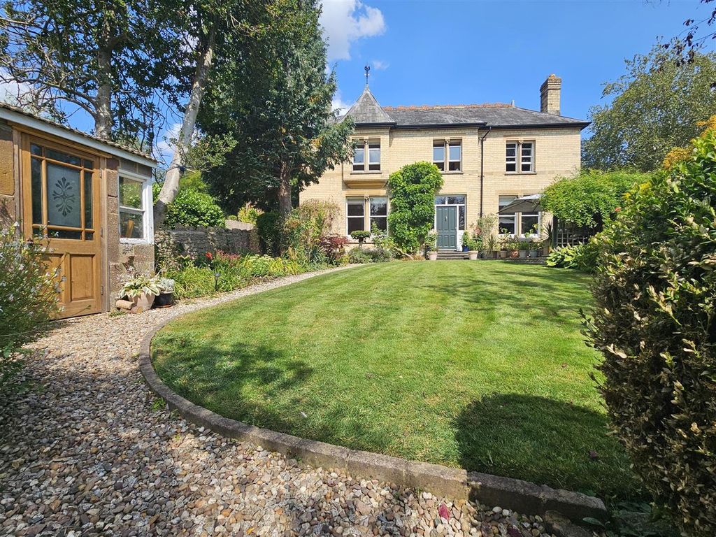 Additional image 26 of 6 bed link detached house for saleStation Lane, Longhope GL17