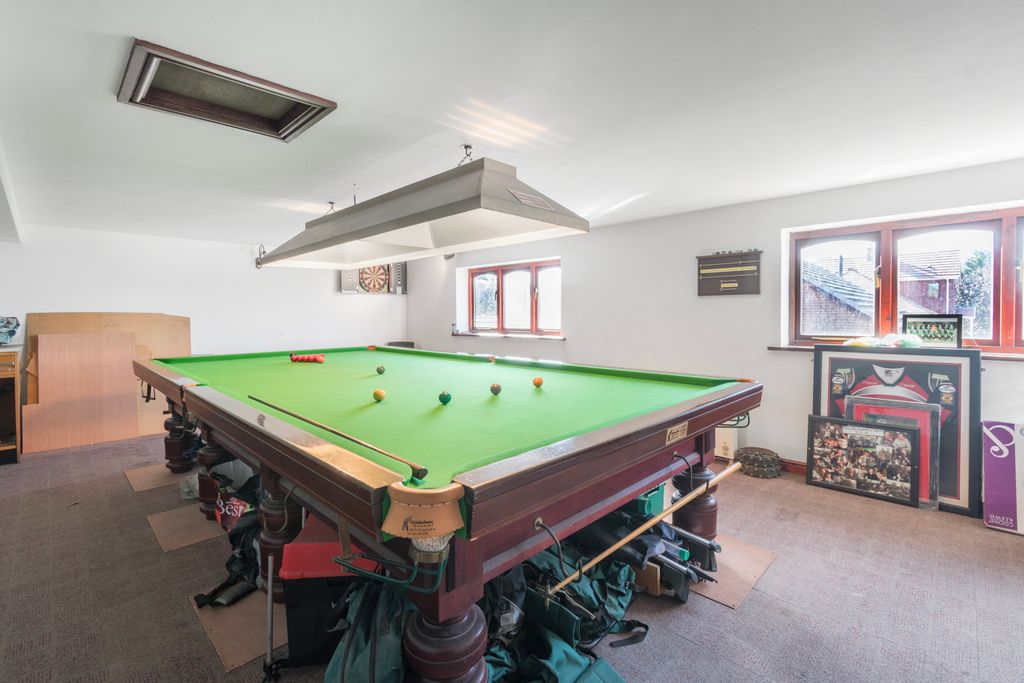 Additional image 20 of 4 bed detached house for saleKnottingley Road, Pontefract WF8