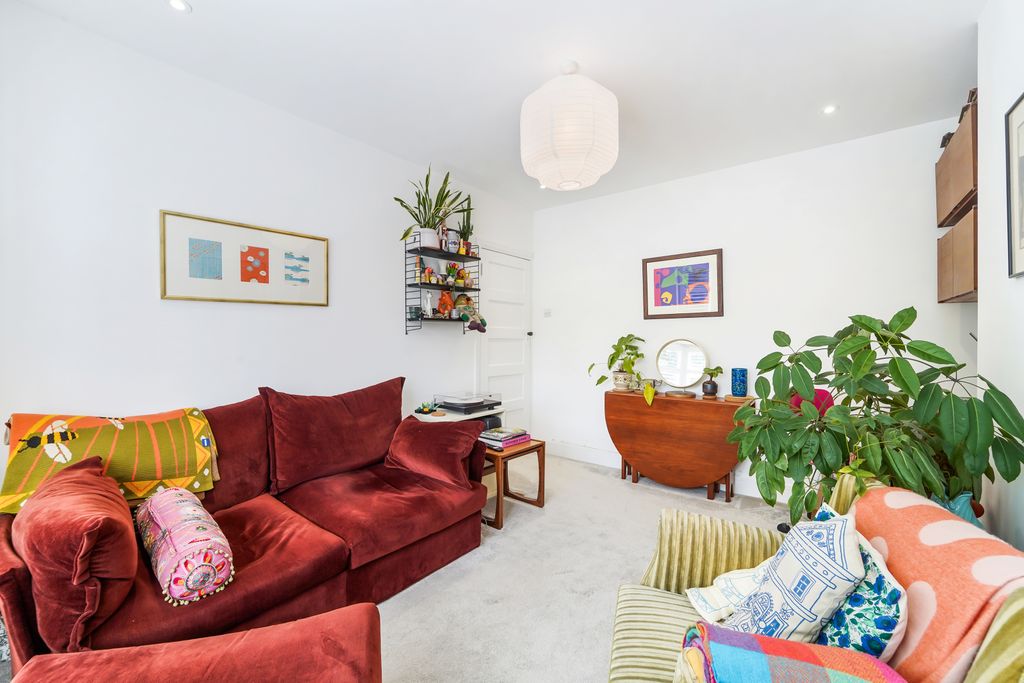 Additional image 7 of 2 bed maisonette for salePark View, Wandle Road, Morden SM4