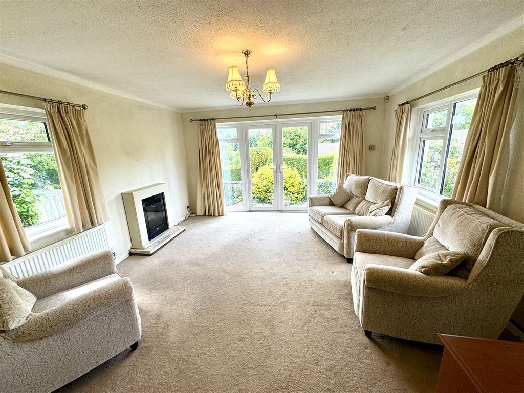 Additional image 2 of 3 bed detached bungalow for saleAllaston Road, Lydney GL15