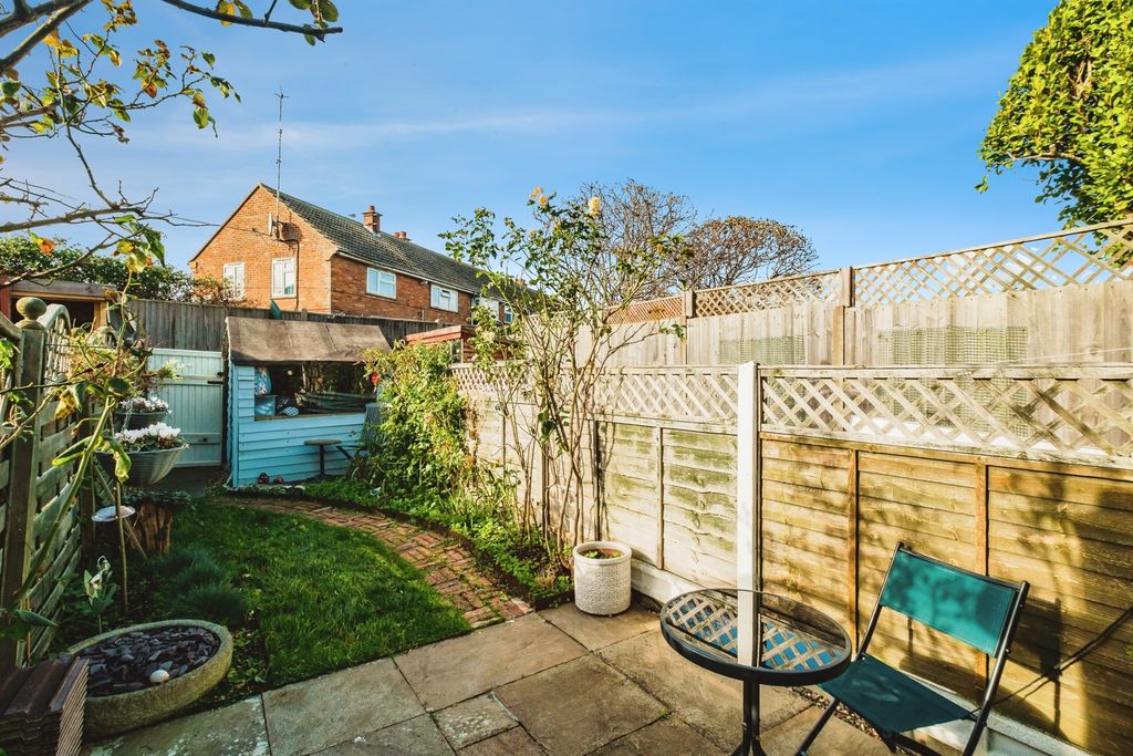 Additional image 5 of 2 bed flat for saleChester Avenue, Lancing BN15