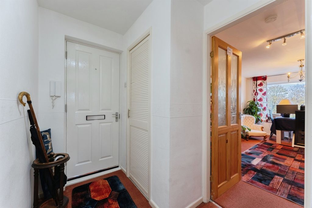Additional image 2 of 2 bed flat for saleKings Mount, Oxton, Prenton CH43
