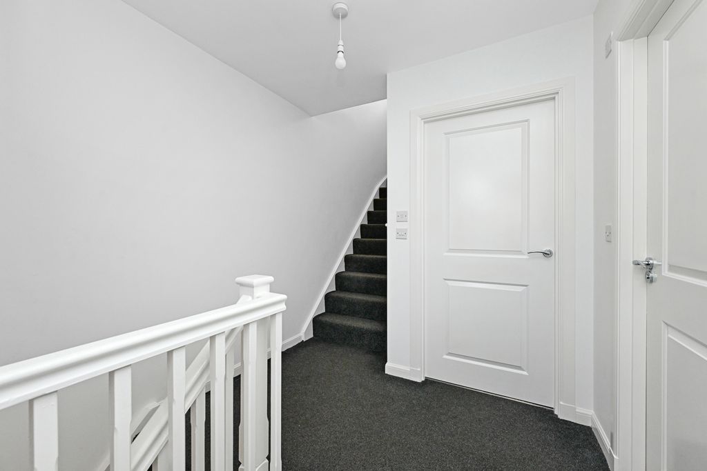 Additional image 15 of 4 bed terraced house for sale2 South Chesters Place, Bonnyrigg EH19