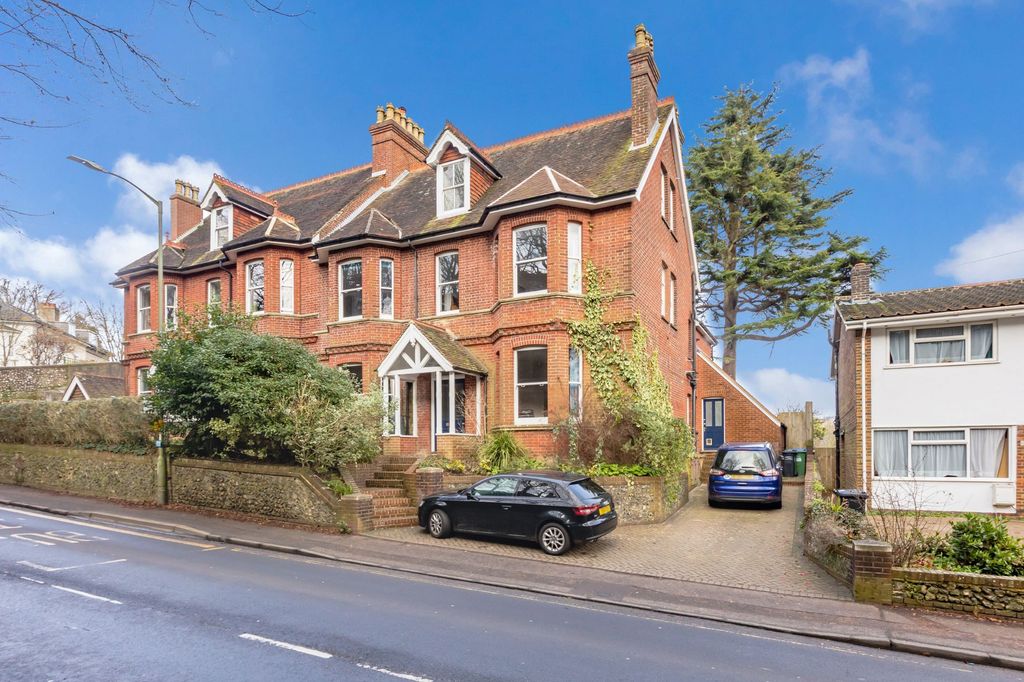 7 bed semi-detached house for saleOffham Road, Lewes BN7