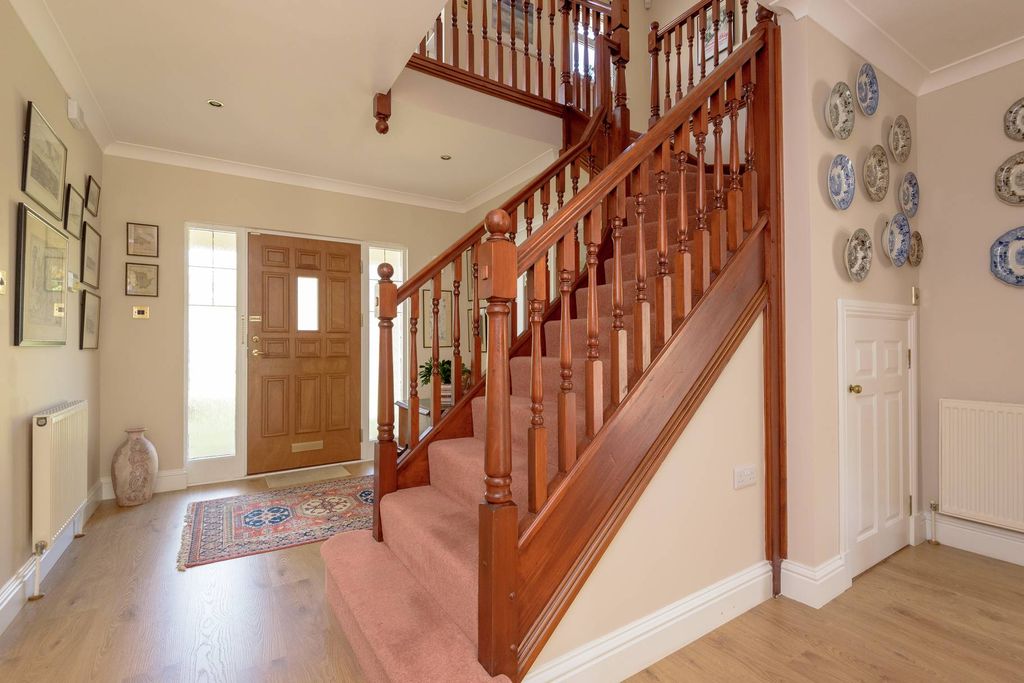 Additional image 5 of 4 bed detached house for sale28 Stair Park, North Berwick EH39