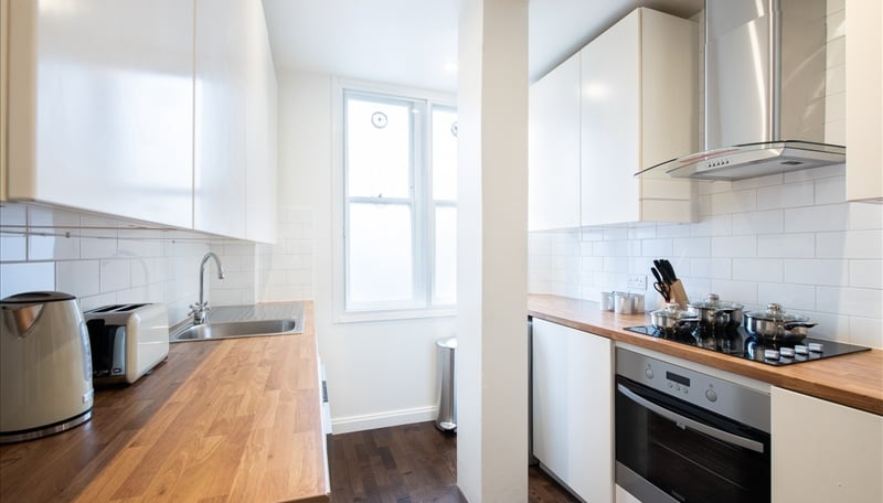 3 Bed Flat, Hill St, W1J, N1 7GU photo 5