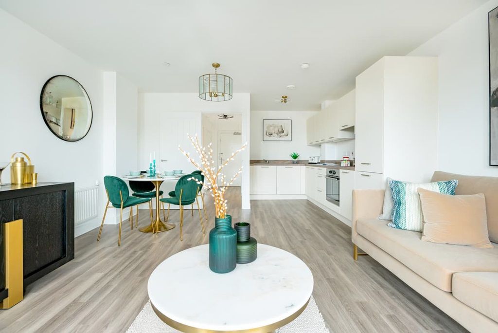 1 bed flat for sale"1 Bedroom Apartment - Plot 72" at Wyvern Place, Richard Avenue, Wivenhoe, Colchester CO7 photo 3