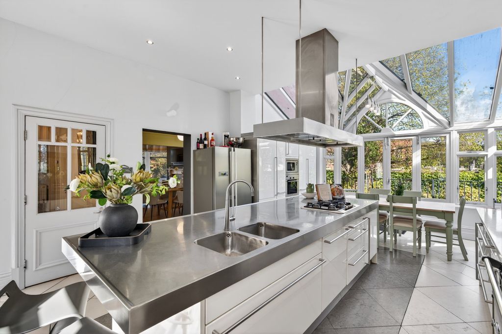 Additional image 11 of 6 bed town house for saleSeafield Road, Lytham Saint Anne’S, Lancashire FY8