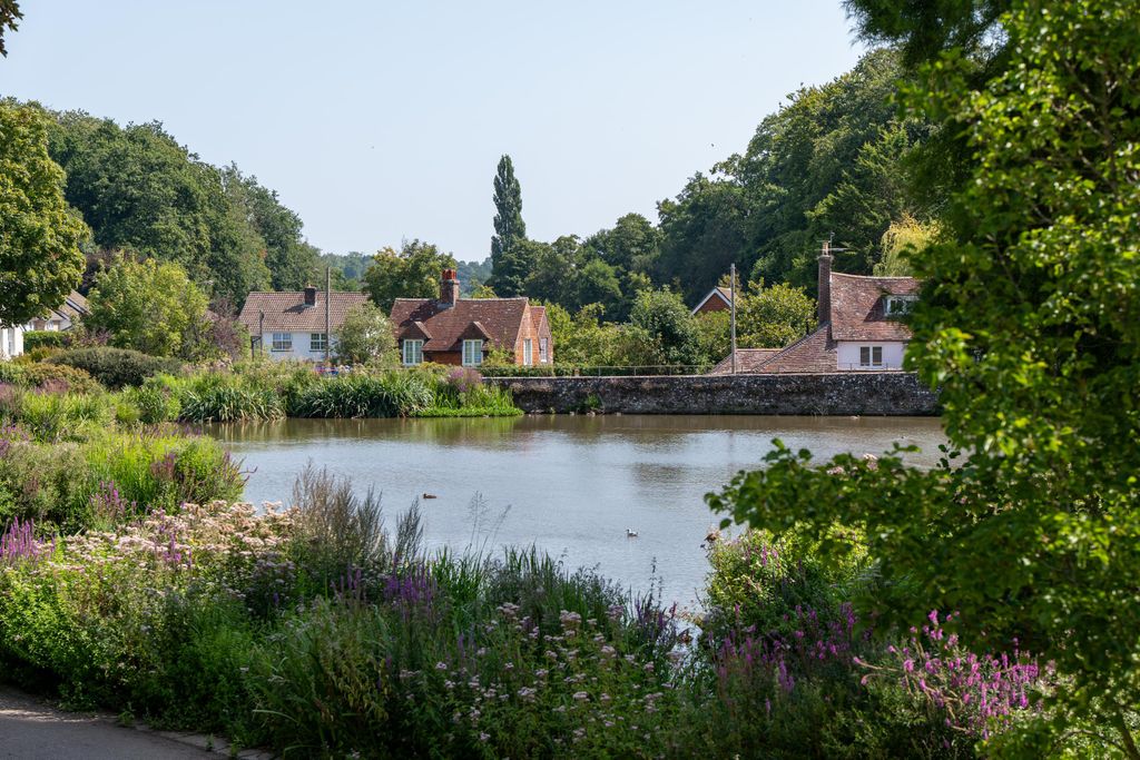 Additional image 9 of 4 bed detached house for sale"The Downsview" at Bepton Road, Midhurst GU29