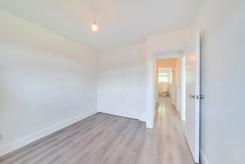 Additional image 16 of 2 bed flat for saleNigel Close, Northolt UB5