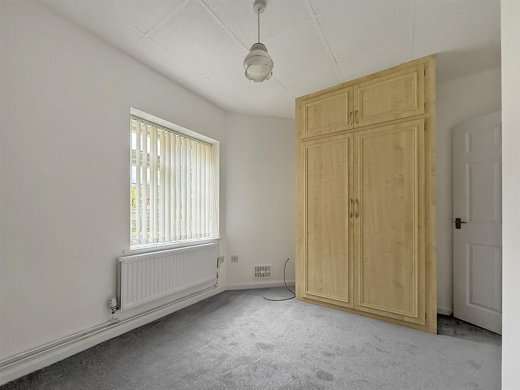 Additional image 7 of 1 bed flat for saleHeath Road, Newmarket CB8